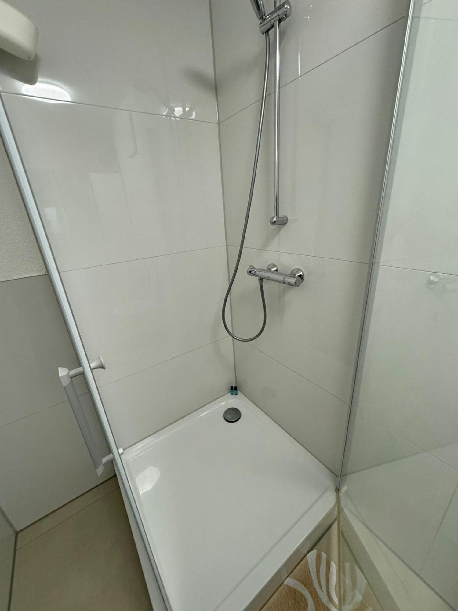 Neues Apartment Ehingen Эинген Экстерьер фото